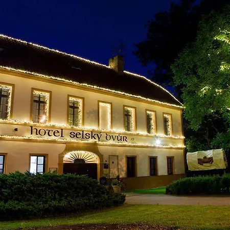 Selsky Dvur - Bohemian Village Courtyard Hotel Prague