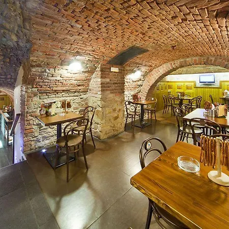 Prague Inn Hotel 4*