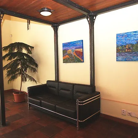 Angel Aparthotel