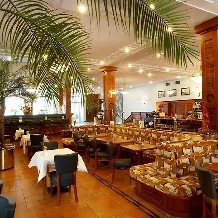 Avion Hotell Prag