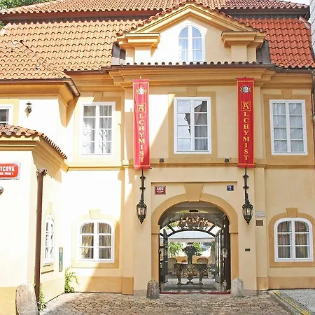 Alchymist Nosticova Palace 5*