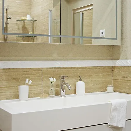 Almandine Aparthotel Prague