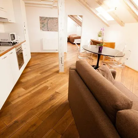 Apartmán Kozna Loft *