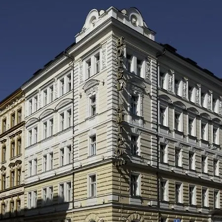 Alqush Downtown Hotel Prag