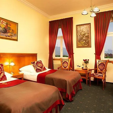 Hotel Garden 4*