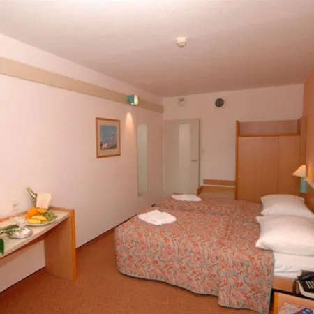 Pentahotel Πράγα