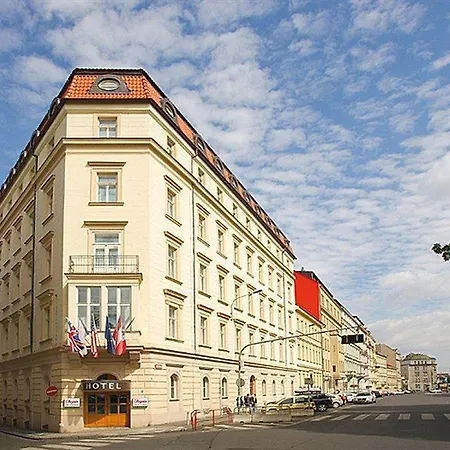 Hotel Exe Park 3*