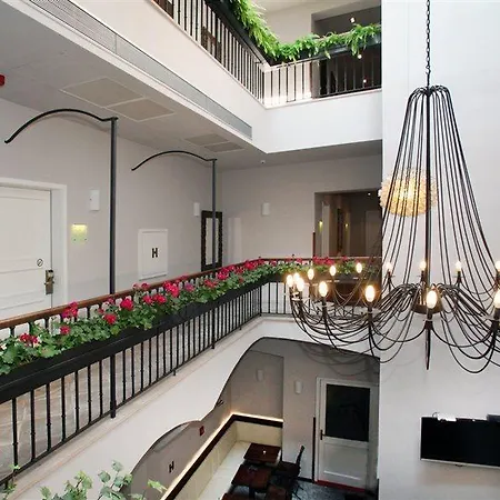 Hotel Agnes 4*