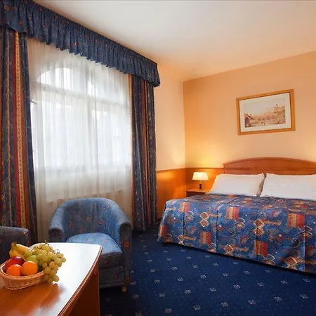 Hotel Kavalir Praga