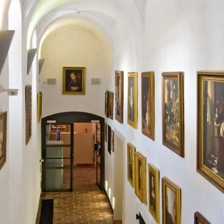 Otel Monastery