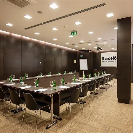 Hotel Occidental Five 4*