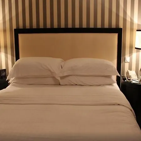 Отель Four Seasons 5*
