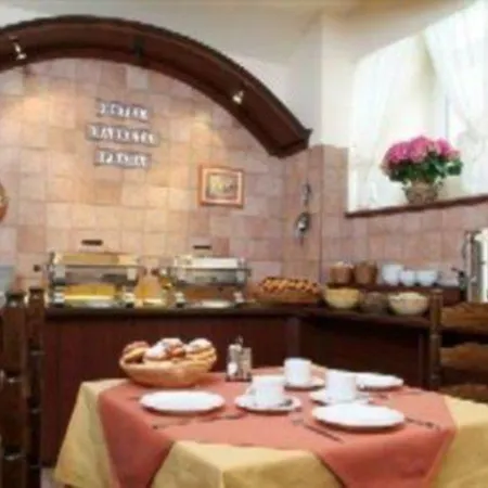 Hotel Marketa 3*