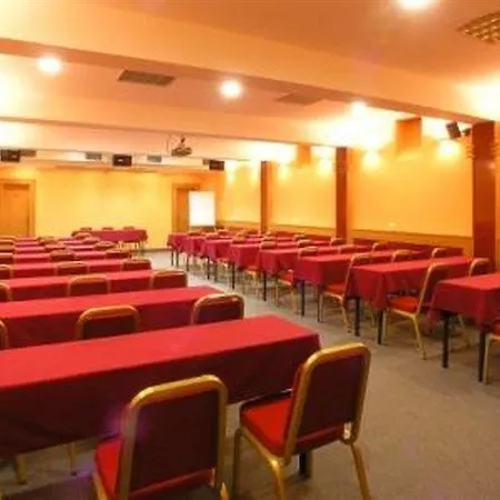 Hotel Astra 3*