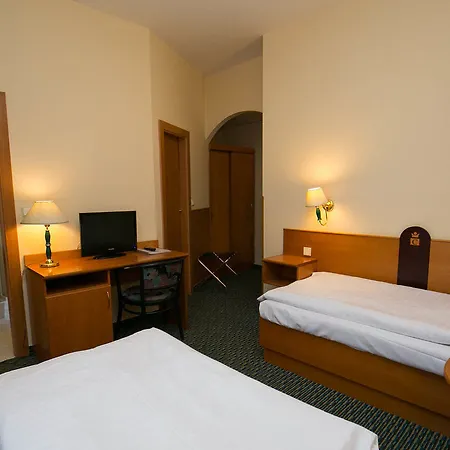 Otel Central Hotel Prague 3*