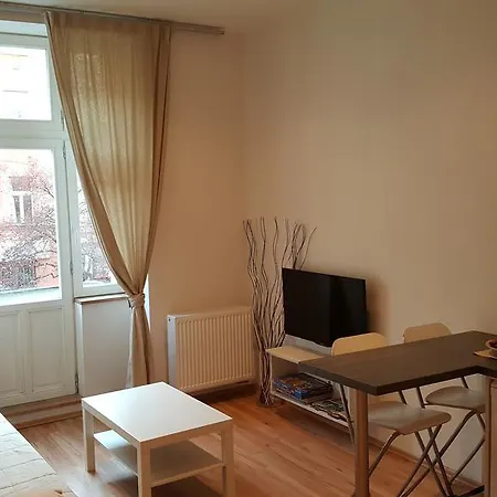 Apartament Hugo *