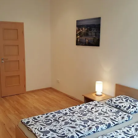 Apartament Hugo *