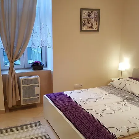 Apartament Hugo *