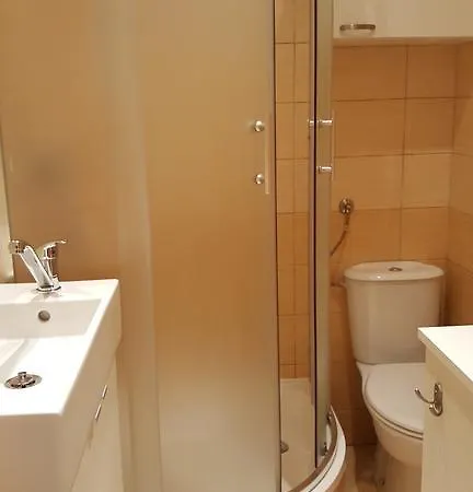 Apartament Hugo *