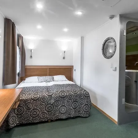 Hotel en barco Rohan Boat 3*