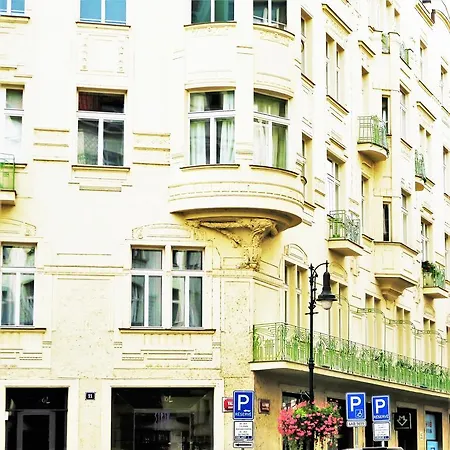 Appartement Old Town Square Superior - Valentin *