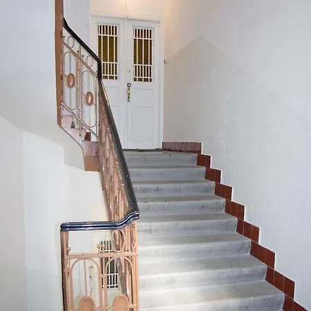 With 2 Bathrooms- 5 Minutes From Old Town - 102 M2