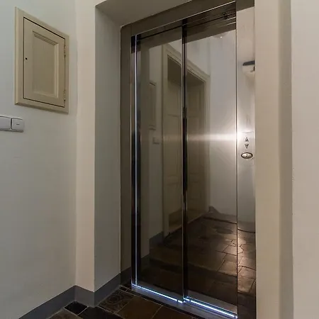 Apartment Mighty Truhlarska