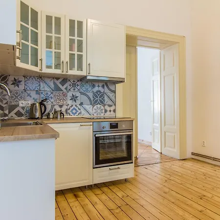 Apartment Mighty Truhlarska *