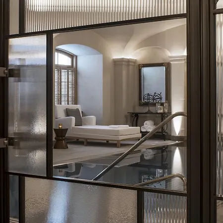 Hotel Four Seasons