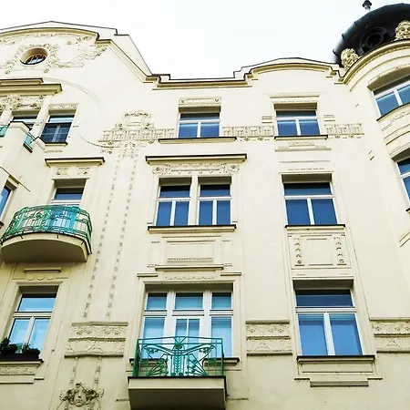 Old Town Square Superior - Valentin Appartement *