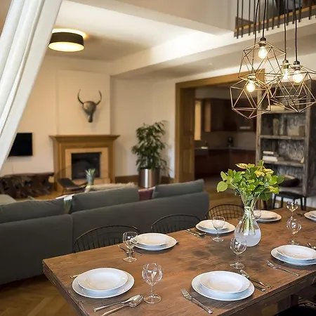 Apartment Zatecka N°14