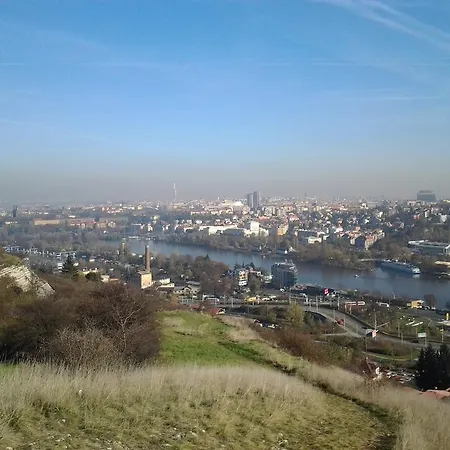 Apartment Gardenview Privat Studio Prague