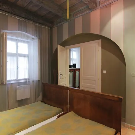 Vlasska House At The 3 Swallows *