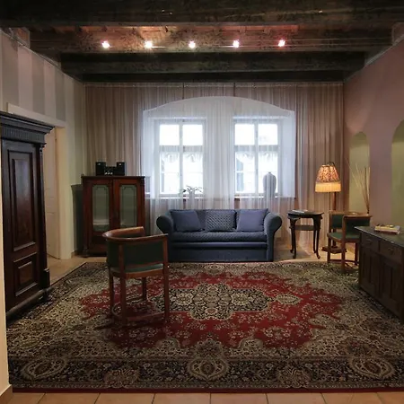 Vlasska House At The 3 Swallows