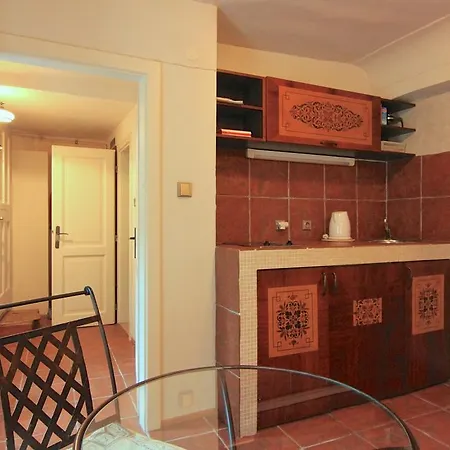 Apartment Vlasska House At The 3 Swallows *