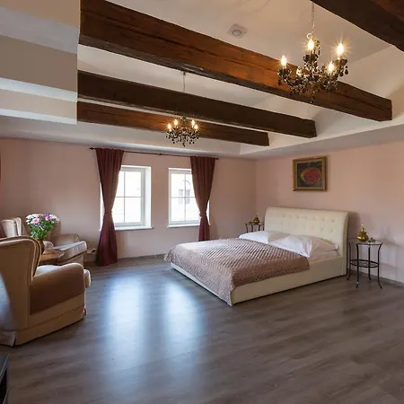 Royal Mustek Apartment Prague