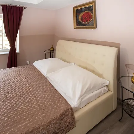 Apartment Royal Mustek Prague