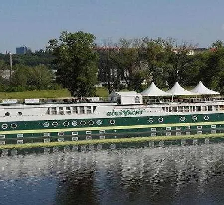 Rohan Boat 3* Praga