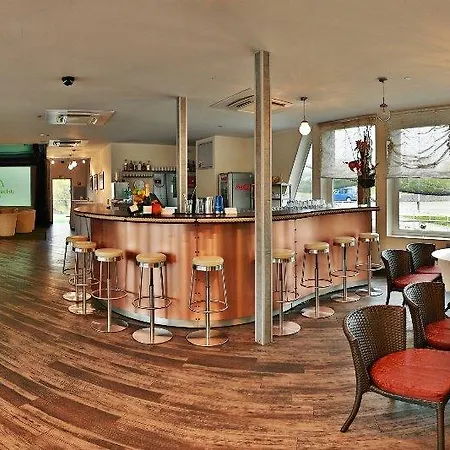 Rohan Boat Hotel en barco Praga