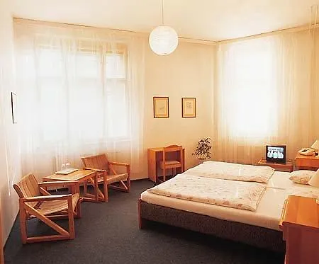Esprit 3* Praga