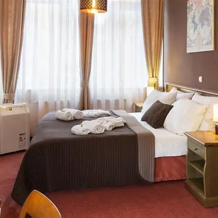 Augustus Et Otto Hotel 4*