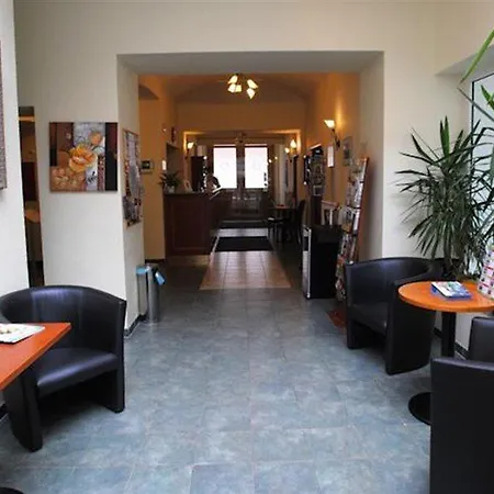 Augustus Et Otto Hotel 4*