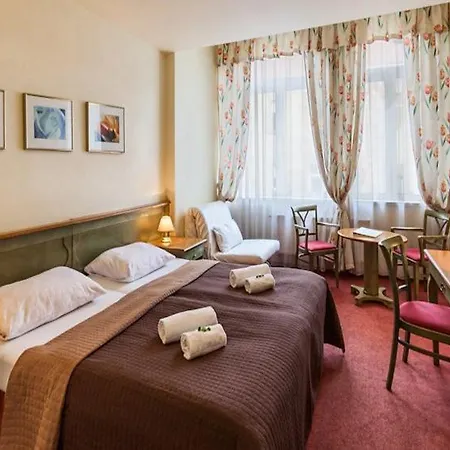 Augustus Et Otto Hotel