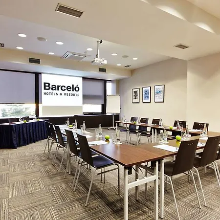 Otel Occidental 4*