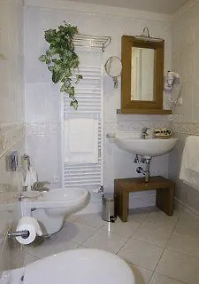 Otel Emporio
