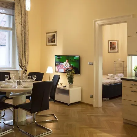 Apartment Modern Vsehrdova *