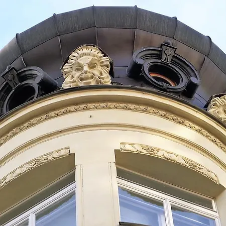 Apartment Old Town Square Superior - Valentin Prague