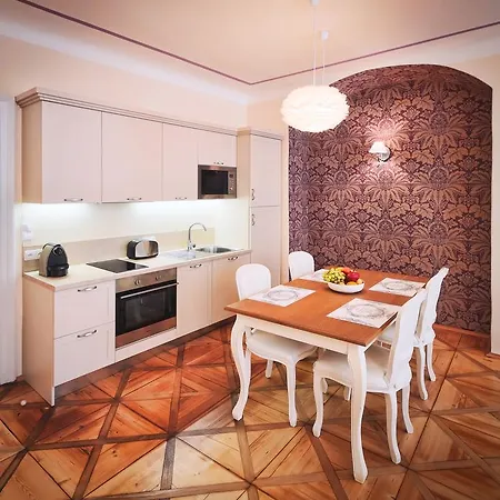 3pomegranates Apartment