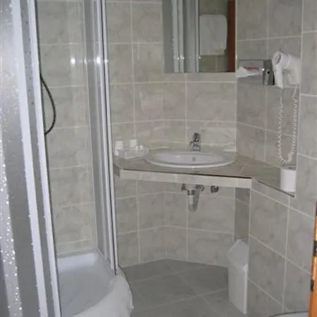 Hotell Merkur - Czech Leading Prag