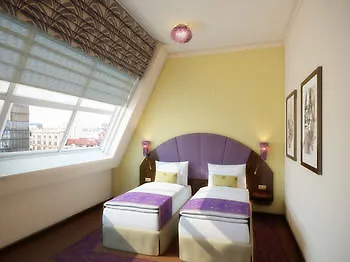 Merchants Crown Suites And Spa 5*